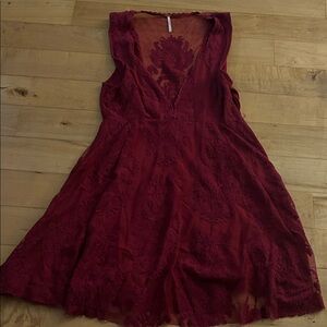 Elegant Burgundy Lace Dress